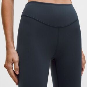 Women's High-Waisted navy Leggings